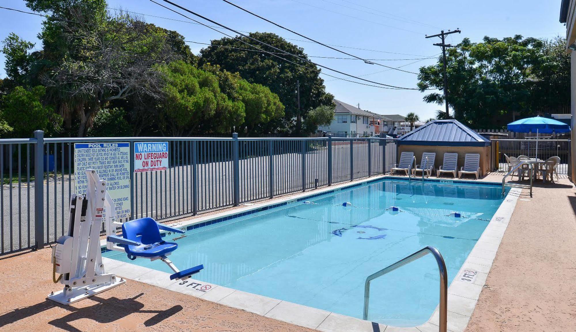 Sandcastle Inn Tybee Island Екстер'єр фото